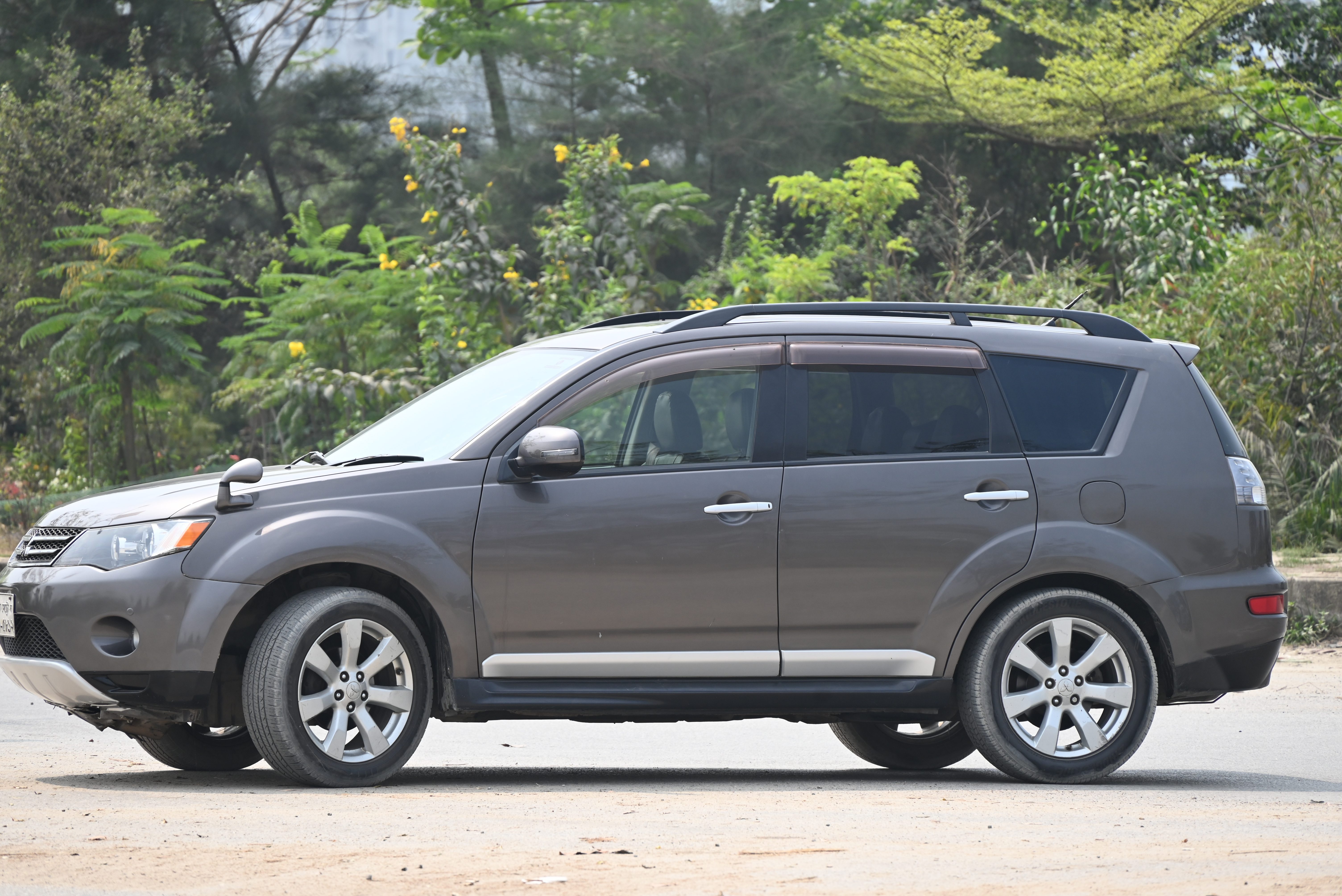 Mitsubishi Out Lander -Model 2011